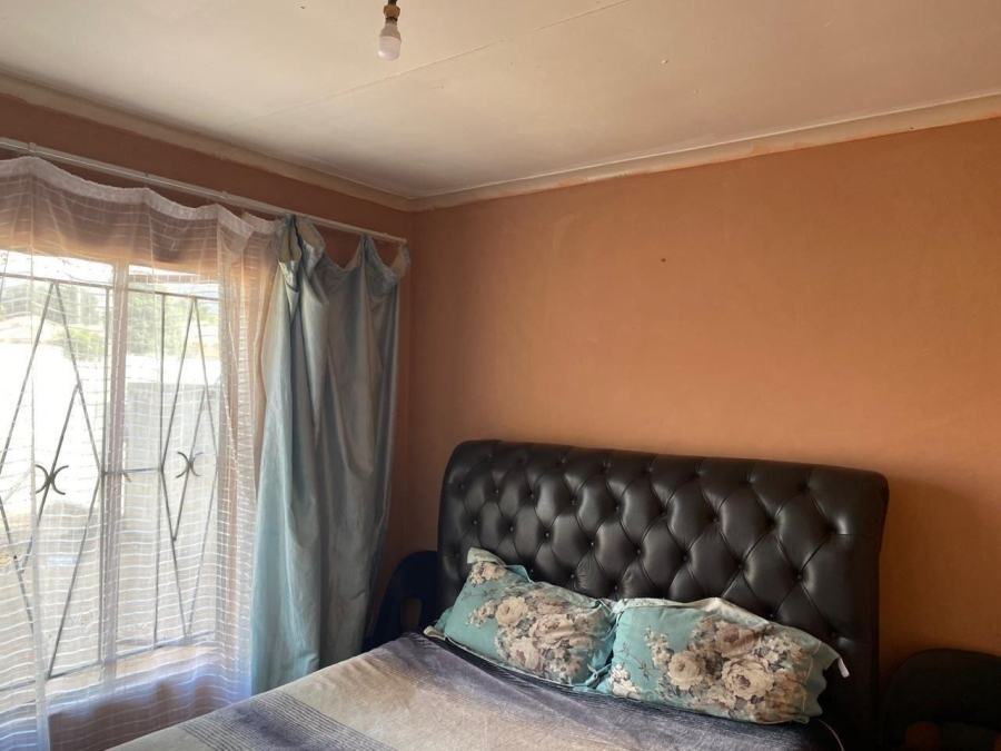 2 Bedroom Property for Sale in Tlhabane North West